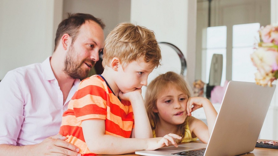 Học tiếng Anh trực tuyến có thể giúp ích cho tương lại của trẻ em như thế nào? 